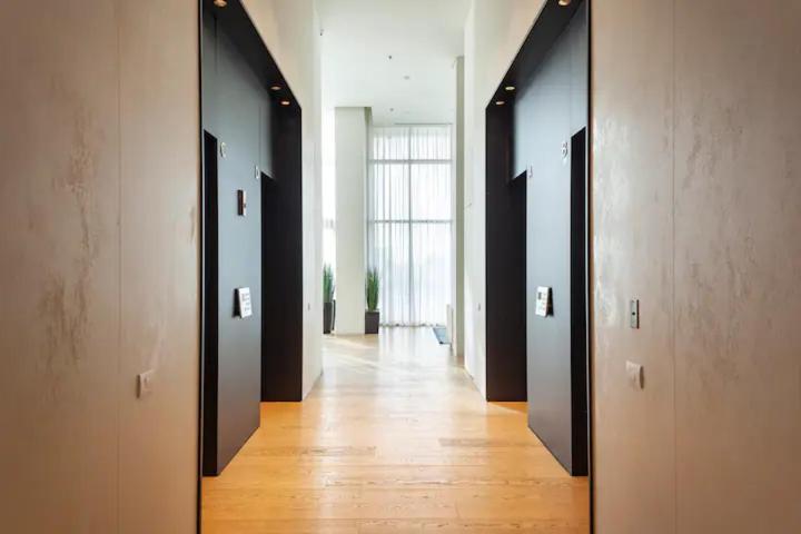 Oַ&O Group- Luxury Apt Tower Best Sea View Bat Yam Bagian luar foto