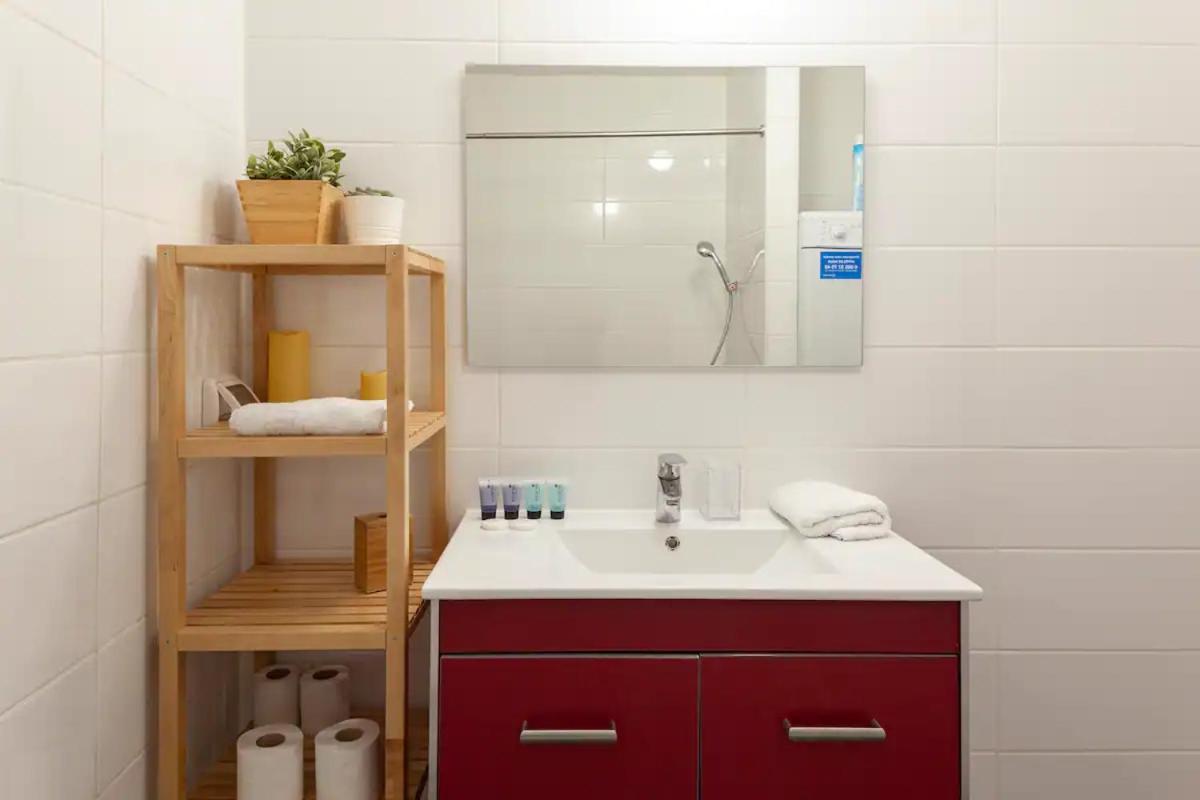 Oַ&O Group- Luxury Apt Tower Best Sea View Bat Yam Bagian luar foto